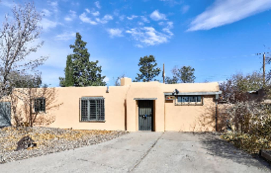 2317 El Nido Ct NW inception-app-prod/YmVkOTYwMzgtN2FiZS00Y2FjLWJiMWEtMzkxMzhjNGY2YjEy/content/2023/10/25968de8c4e668796f1df0a78f2392ec43c6c48c.png