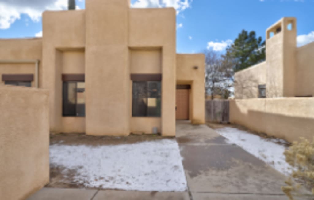 6412 Monte Serrano NE inception-app-prod/YmVkOTYwMzgtN2FiZS00Y2FjLWJiMWEtMzkxMzhjNGY2YjEy/content/2023/10/32bf63ba3420e35b0d8926450654d82816ae007d.png