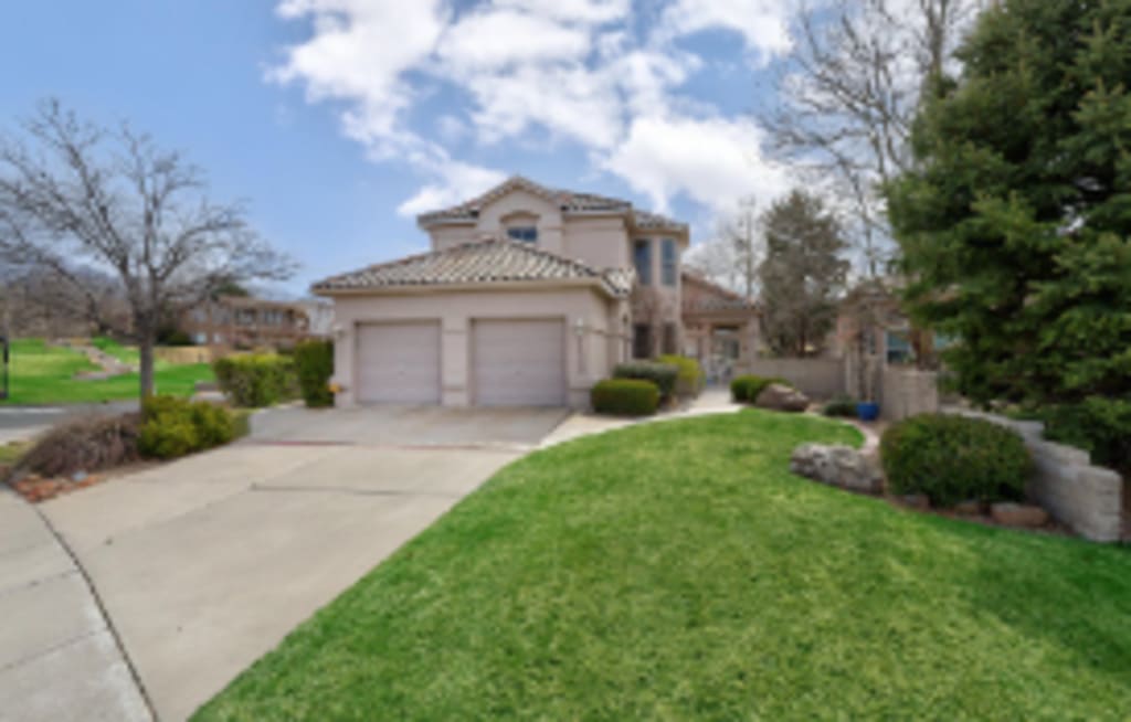 11300 Costa Del Sol NE inception-app-prod/YmVkOTYwMzgtN2FiZS00Y2FjLWJiMWEtMzkxMzhjNGY2YjEy/content/2023/10/4380fd8116d0f7f99483a9cc5522c3985ce0281e.png