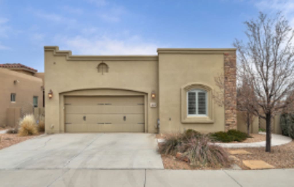 1315 Valle Lane NW inception-app-prod/YmVkOTYwMzgtN2FiZS00Y2FjLWJiMWEtMzkxMzhjNGY2YjEy/content/2023/10/7a4d8918d0f404cfce5b9c0be6b12501afeeb6e6.png