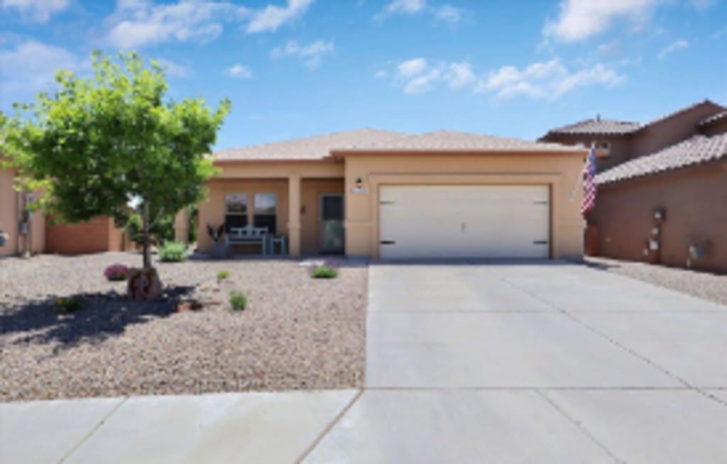 2860 Walsh Loop SE inception-app-prod/YmVkOTYwMzgtN2FiZS00Y2FjLWJiMWEtMzkxMzhjNGY2YjEy/content/2023/10/af85123a85e8039ccc7b4d5574754ee6f42bec0a.png