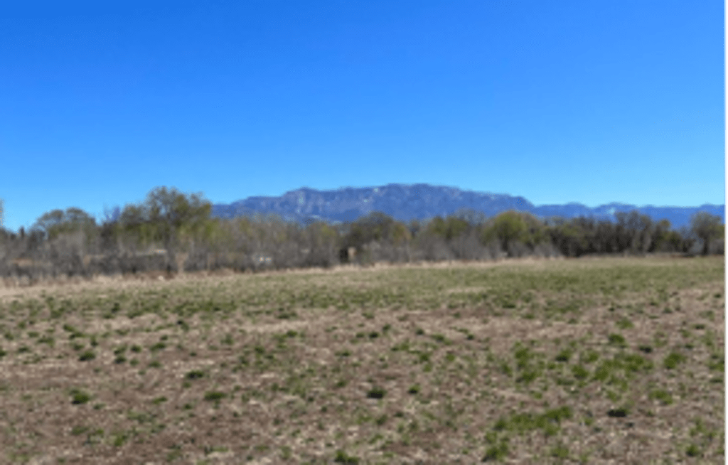 Applewood Rd inception-app-prod/YmVkOTYwMzgtN2FiZS00Y2FjLWJiMWEtMzkxMzhjNGY2YjEy/content/2023/10/bf7ad95a129bb794738282b13b7a6a3424c62365.png