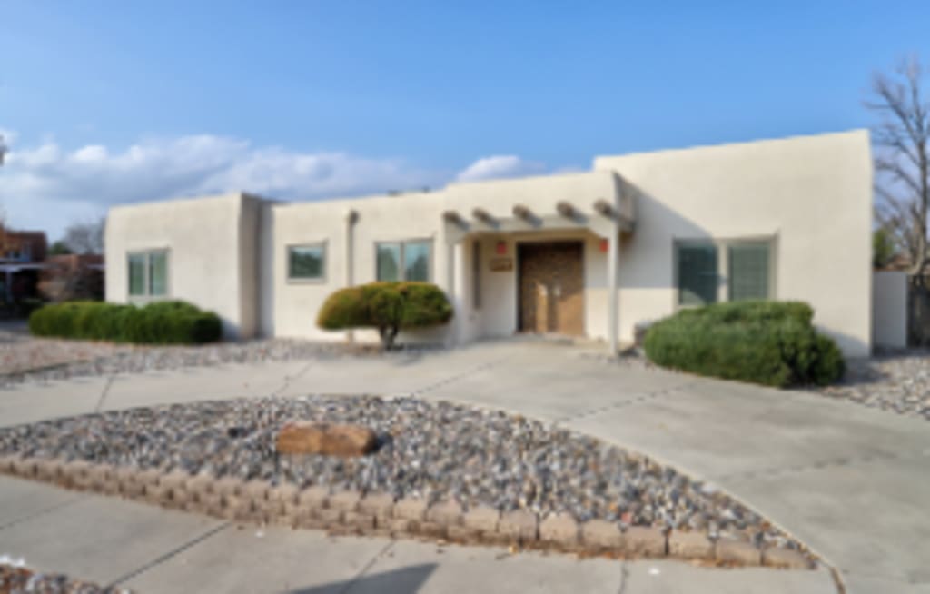 1721 Camino Gusto NW inception-app-prod/YmVkOTYwMzgtN2FiZS00Y2FjLWJiMWEtMzkxMzhjNGY2YjEy/content/2023/10/fde450a36294a676006491091ee54ae0109197b0.png