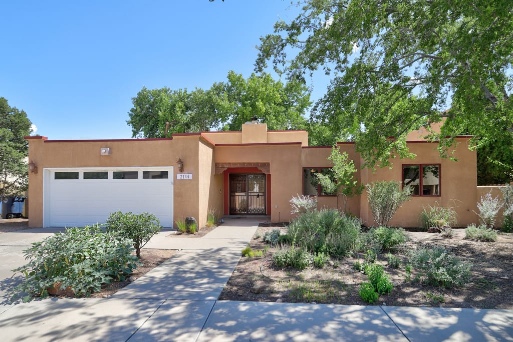 <p>2144 Ryan Place NW, NM 87107</p> inception-app-prod/YmVkOTYwMzgtN2FiZS00Y2FjLWJiMWEtMzkxMzhjNGY2YjEy/content/2024/08/bc2cc0c762a4f3caaeb743d24f07a6c420fcd8ab.jpg