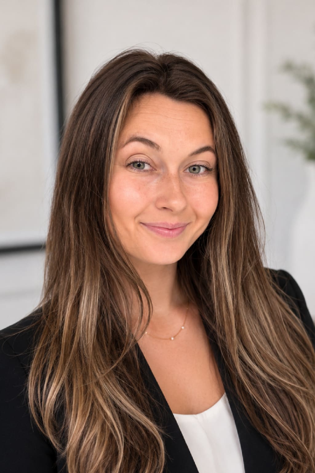 Michelle Gaudreau, REALTOR® inception-app-prod/YzQ2ODg0YWItZGMwYy00MDJlLTgyMTEtMDhmYmYxNzk4MzM2/content/2026/08/4b257354b73bceec3f2795378a1b52fb4e7071cd.png
