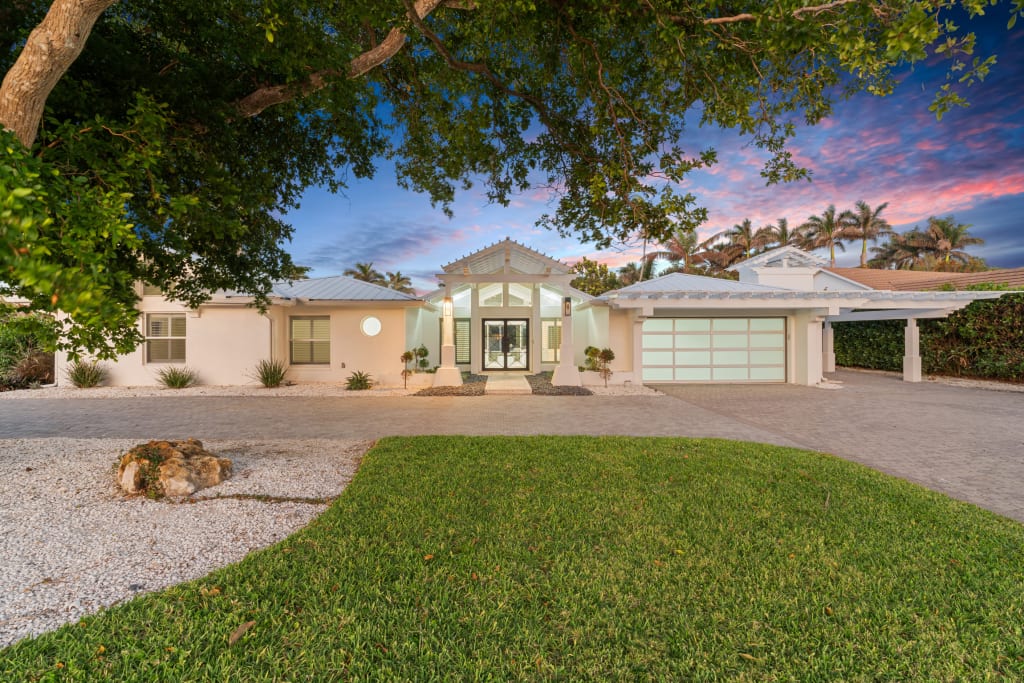 Discover the Luxury of Park Shore Living in Naples, Florida inception-app-prod/YzQwYTAwM2MtYzNiYy00NWRlLTg4OWUtZDE3ODhmMWQ4YjVh/content/2025/02/babcccbbe60f36cb541c75734ac7fe87c8f9a522.jpg