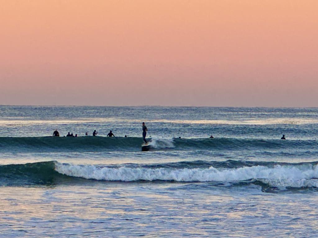 Buying Luxury Coastal Homes in Del Mar inception-app-prod/ZGJiNmNmYjItYjQ0NC00ZDYyLTlkMTktYWFlNDQwNDlmZDdm/content/2026/01/414a90ec28f160e9d866bc66b2ad94bb7bc32a14.jpg
