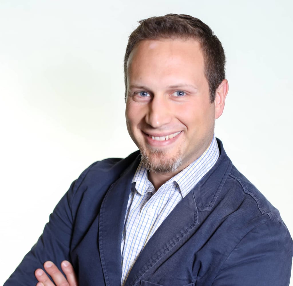 Our Team inception-app-prod/ZTFhMmUyN2MtYWE3Mi00MGM4LWJhYTUtNDdlNjEyNmE5MTlm/content/2022/03/a1aaebb34a343b0be529b313d9aa4940dcb37b65.jpeg