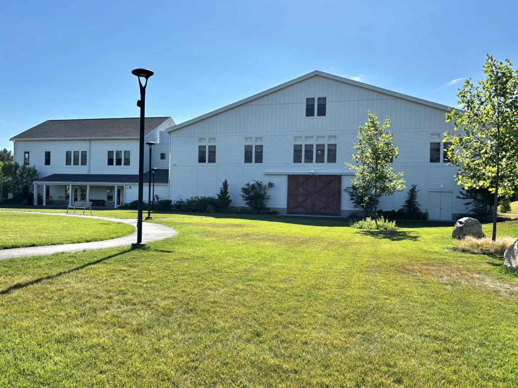 The Benefits of Living in Pembroke, MA inception-app-prod/ZWU1Y2FmOTctNzhiNC00MmVmLWIyZjUtMWUxY2JlMTI3MGY5/content/2026/08/95aa7cd71d4386aeed2441a46fd03109c274f613.jpg