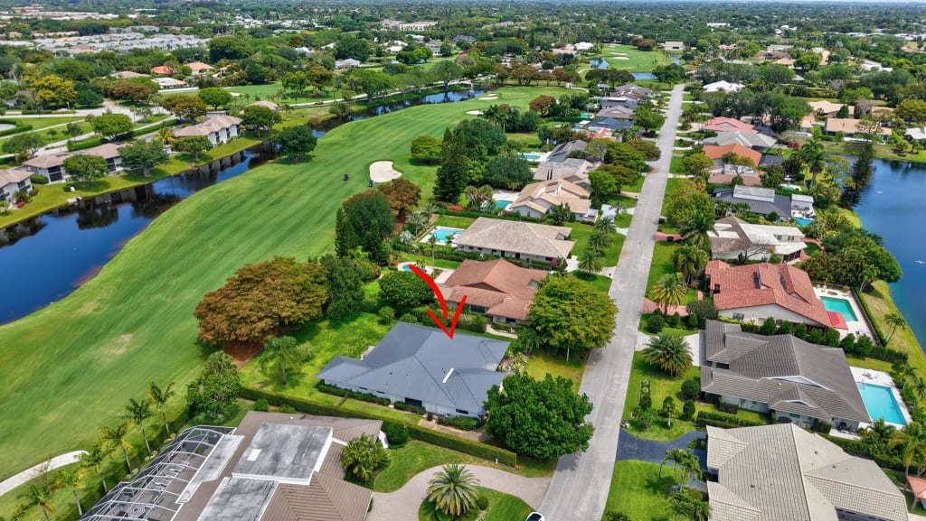 712 Pine Lake DR , Delray Beach , FL 33445 inception-app-prod/ZWY1YTE5M2QtOTVlYS00ZmE5LWI1ZDMtMzY4MTJhM2I4MjJh/content/2026/09/5d4b243fd0bb7b8b40dffd23ab108f29cadfd3c8.jpeg