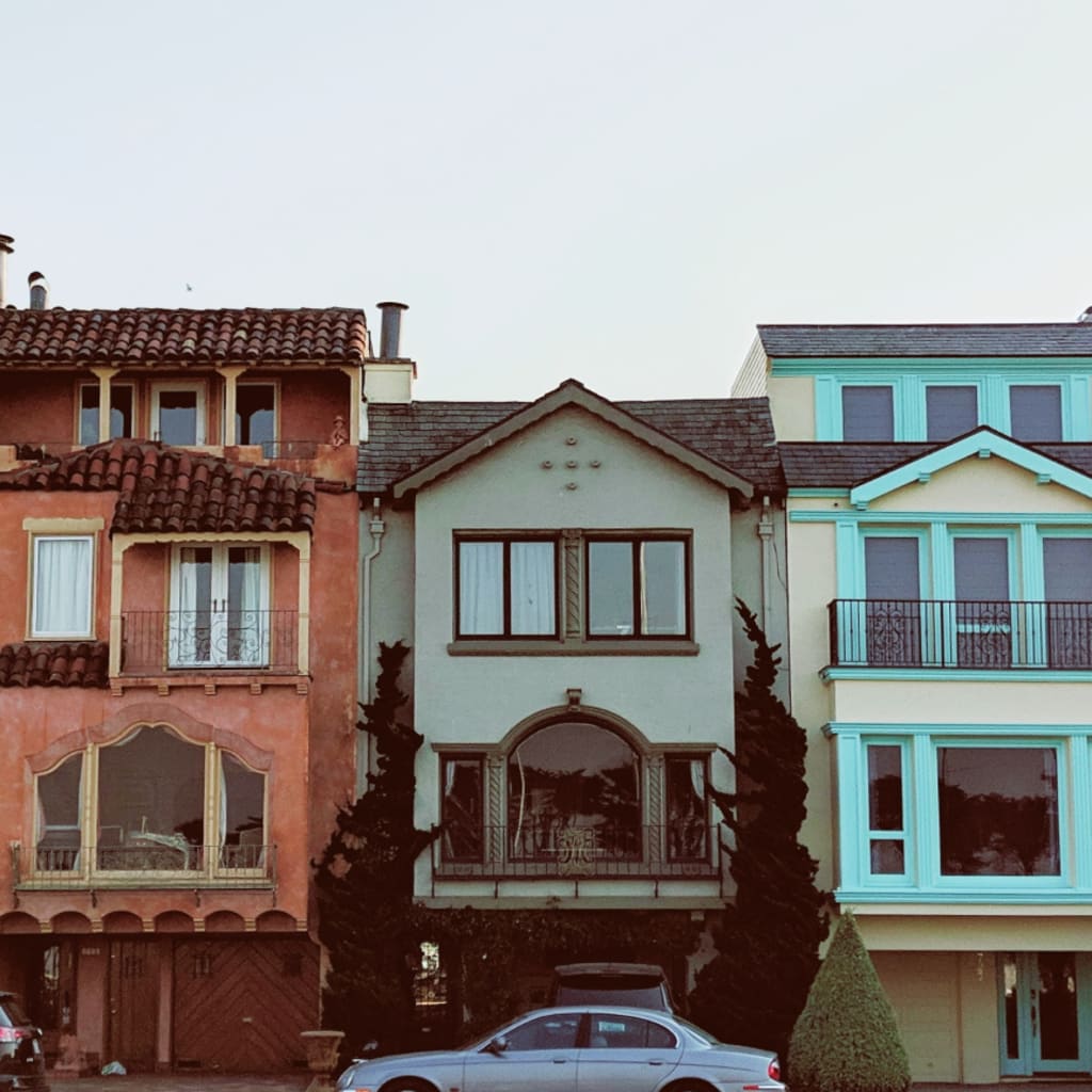 What is a short sale ? inception-app-prod/ZjIxNDljMDItODAzOS00ZDMxLThlYzktYTkyNTA4MWE2MjM1/content/2021/06/featuredimage-25.png