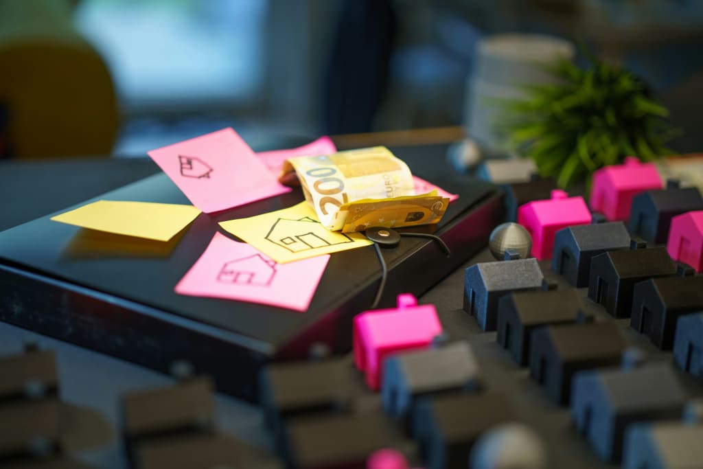 2026 Real Estate Trends inception-app-prod/Zjg5NzQ2ZWMtMzU0MS00YzMzLWJlNDEtMzUzNzJlMWZhMmZh/content/2025/12/c5e1d1175c7bd6c61dab4c0f9a0332667541cd22.jpg