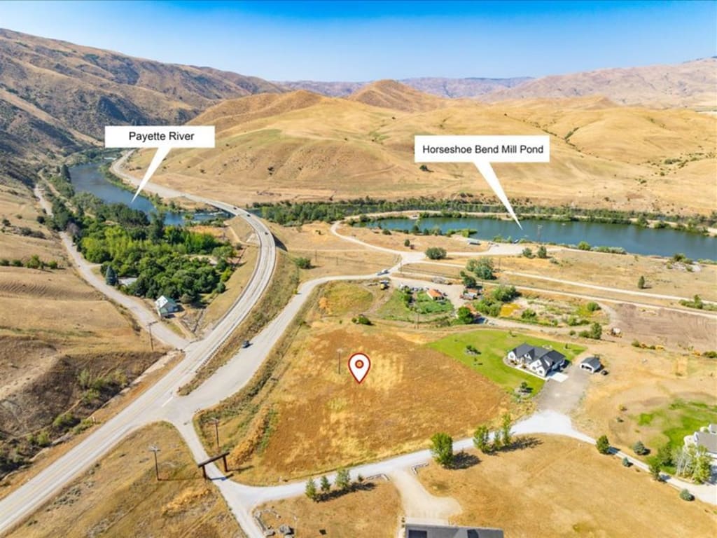 SOLD-Lot 1, Mallard Ln, Horseshoe Bend, Idaho inception-app-prod/ZmVlNWNkNDctNjgzYi00MDQwLTk0MGUtMDQ5NDUxYzBkODJi/content/2024/08/7d8c11a7cd5986e6ebb96dad37c1bd063a97b309.jpg