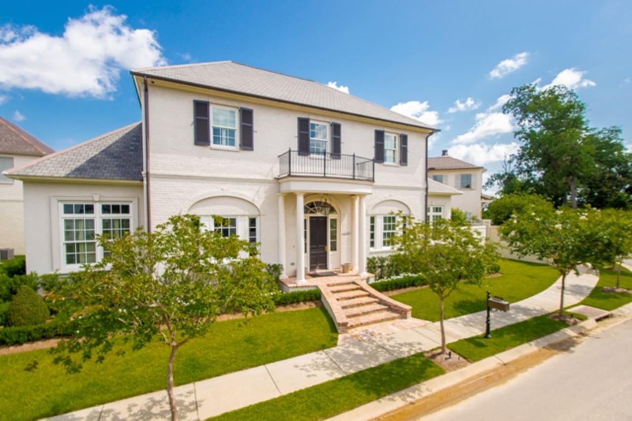 Neighborhoods and Communities inception-app-prod/MDEzOTk5ZmUtOTYwYi00Mjk2LWFmOWEtNzAyMDliMWJkNmVm/content/2017/03/1-7.jpg