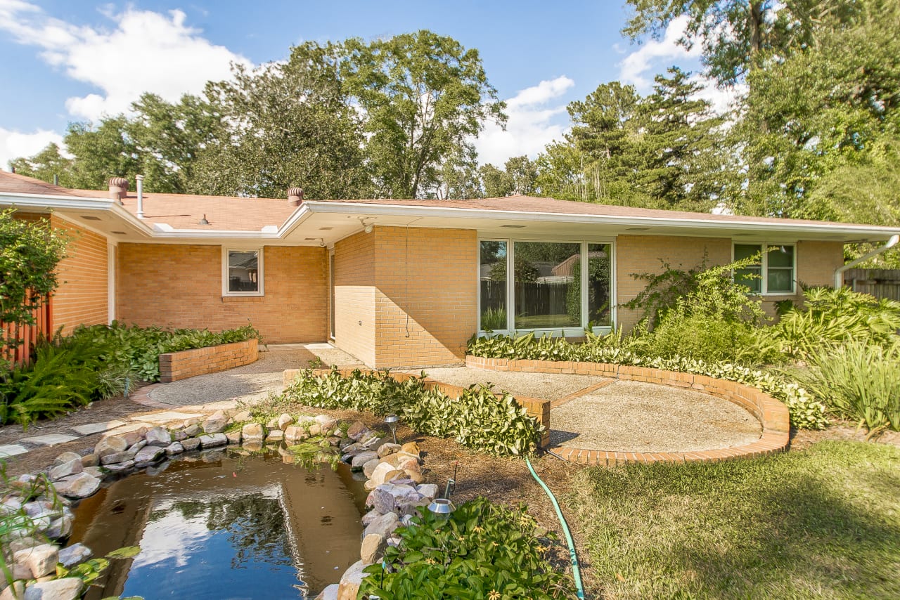 Neighborhoods and Communities inception-app-prod/MDEzOTk5ZmUtOTYwYi00Mjk2LWFmOWEtNzAyMDliMWJkNmVm%2Fcontent%2F2017%2F03%2FDSC_1395 copy.jpg