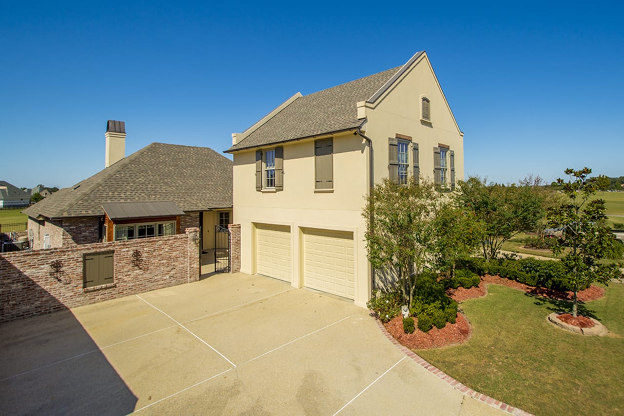 Neighborhoods and Communities inception-app-prod/MDEzOTk5ZmUtOTYwYi00Mjk2LWFmOWEtNzAyMDliMWJkNmVm/content/2017/03/DSC_3765 copy.jpg