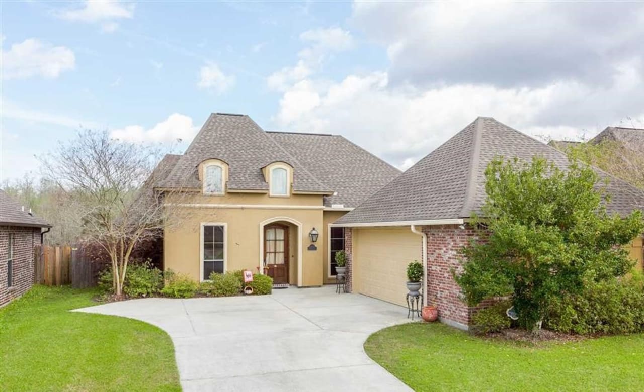 Neighborhoods and Communities inception-app-prod/MDEzOTk5ZmUtOTYwYi00Mjk2LWFmOWEtNzAyMDliMWJkNmVm/content/2019/07/fairhill.jpeg