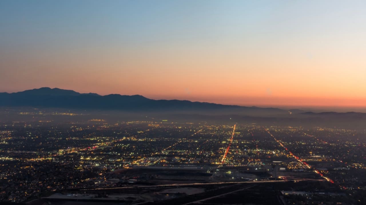 Claremont inception-app-prod/MWM3MDEzMzQtYzIwNC00YmYzLTkwNGEtOTFkZmQ2NDBiM2E1/content/2023/09/5b5ab7f31a1a1154460f8c79b8bd536f4e1d3b17.png