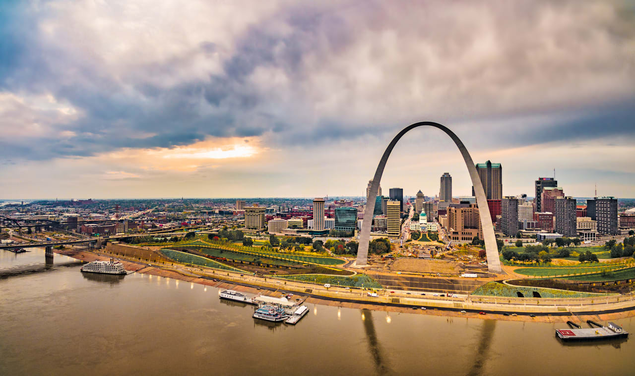 St. Louis inception-app-prod/MWVkNTc4NzMtZDhkNy00NjhlLWE1YzUtMGNkYmRhZDQ5ODcy/content/2026/04/cd4e6bb0c5f2572f29c91763cb00bcba2d80862b.jpg