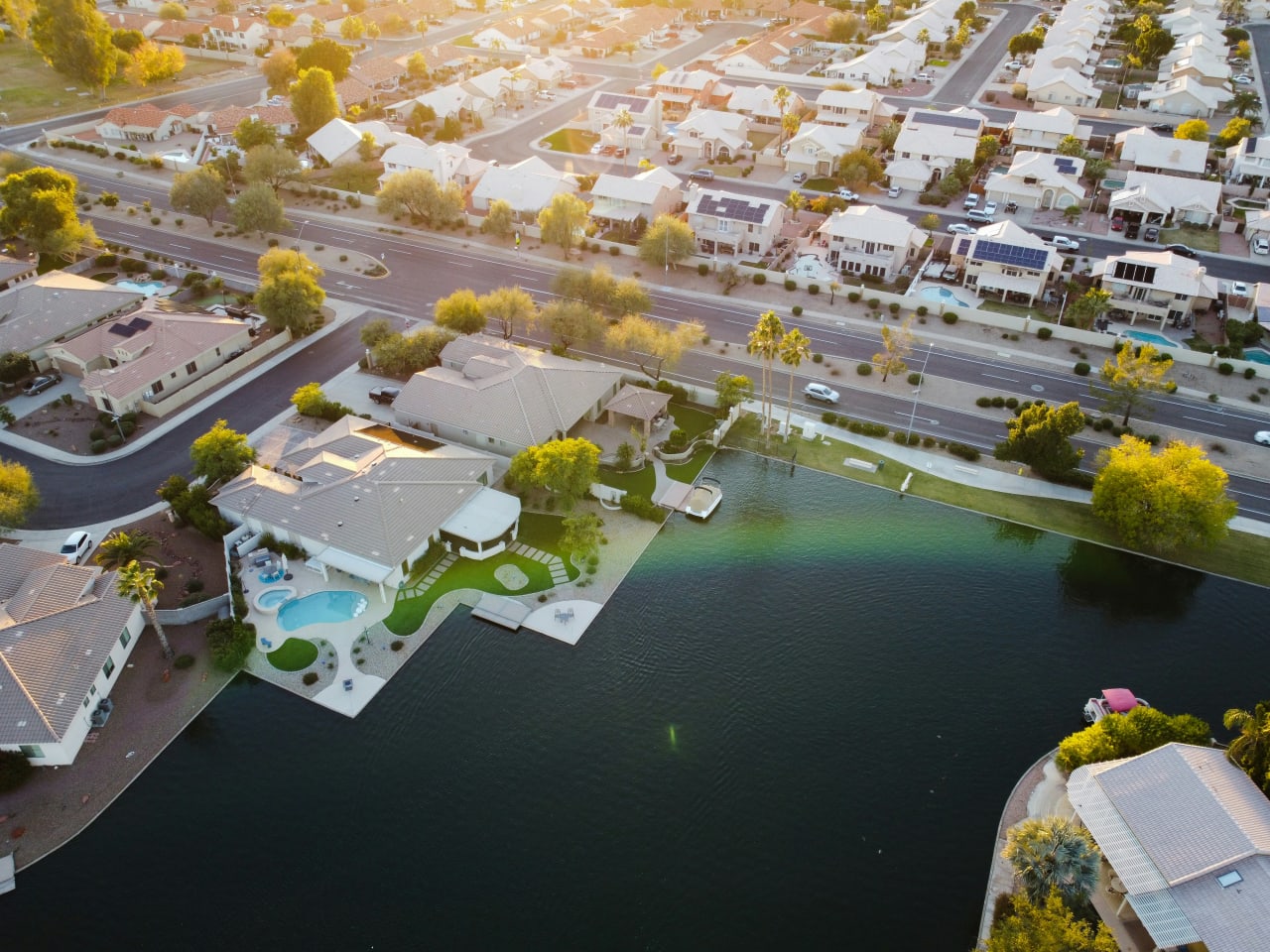 Lake Communities inception-app-prod/MjU5NWY5MDAtZjkwMC00Mzg3LThmMzktNjYwNmM1M2Y0Mjc2/content/2026/07/3c5eb75f9f0f4c08a0d27ad6c88997bb27bbccb7.jpg