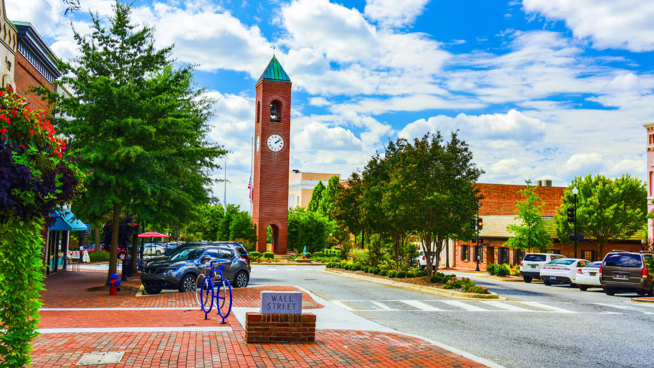 Five Forks, SC inception-app-prod/Mjc1ZjE0YTQtOWZjNi00ZDNkLTkzNTUtMWRlYjU2ZjRjNmE4/content/2024/09/565acfda5d60e4f7e5ea57047b7e07d66be98cb3.png