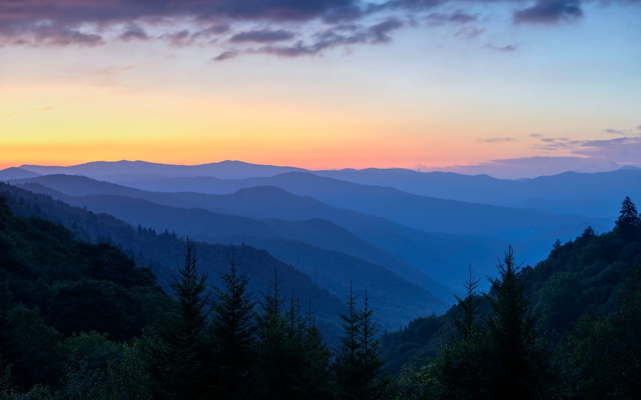 The Great Smokey Mountains inception-app-prod/MjdhY2FlOGEtY2FjNC00ZDI3LTgyMTQtZWEwZGJlOWMzNmE3/content/2023/08/bd4d9635b3cd9d93fc0a2c4e7206cfc7d306e767.png