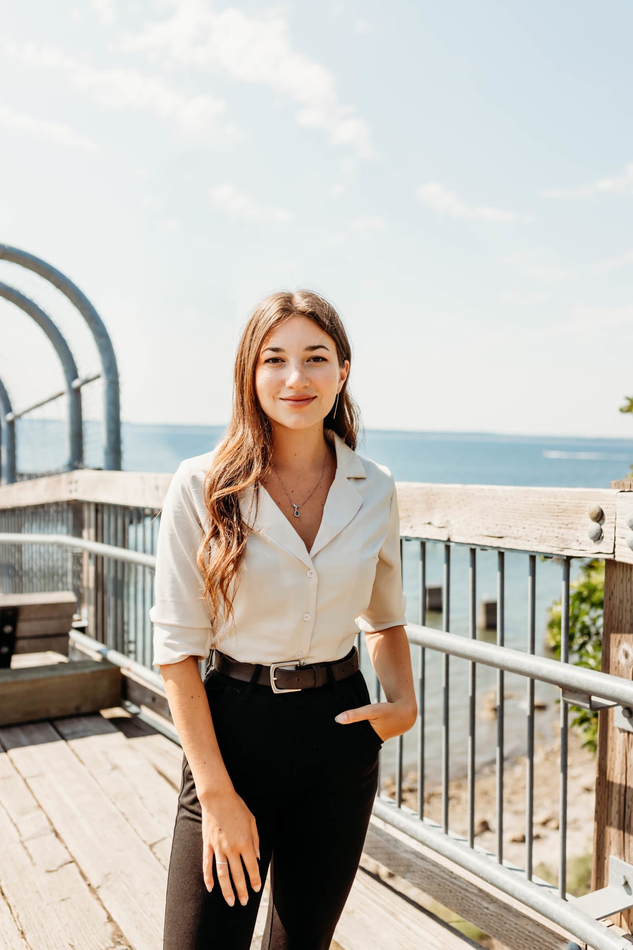 Team Members inception-app-prod/MjlkZDVlZmQtZjE0OS00MmVjLThkOTItZGY4OWY5Y2ExYTZj/content/2025/01/09a482fa74329f14cb7dec673c9f4914bbe25846.jpg