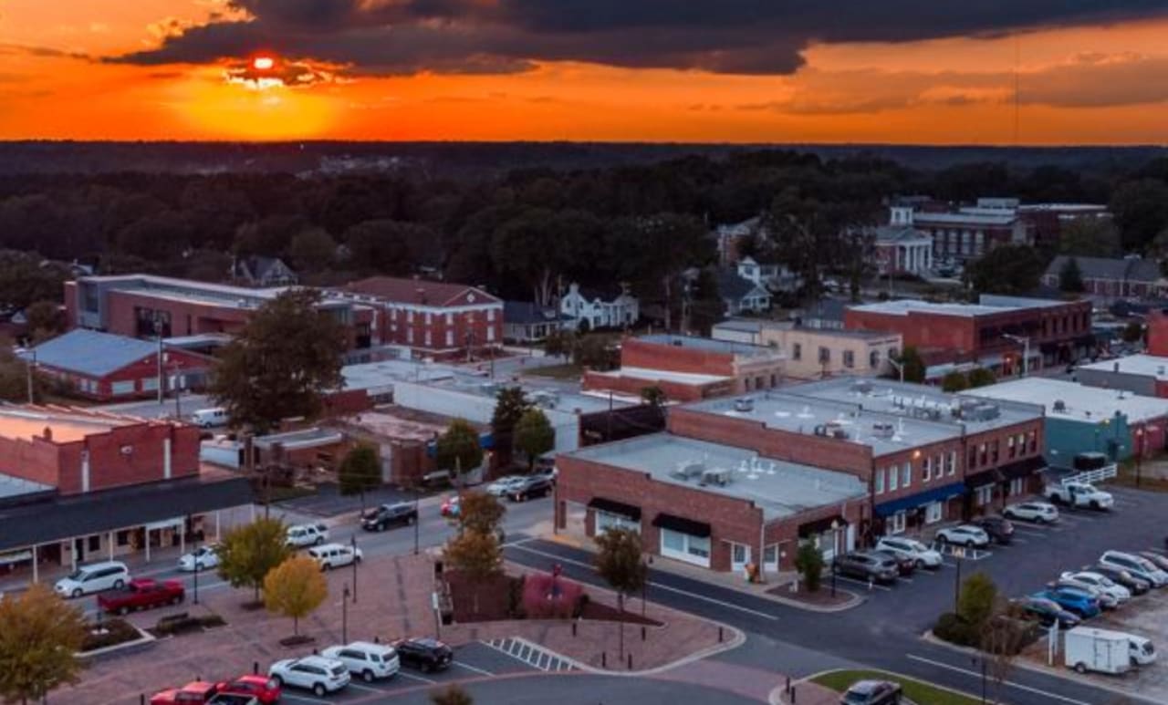 Clayton inception-app-prod/MzBlMzI3MTktOWQ1OC00YmYyLWE0MDktMTQ0OTkxZDRiZDVl/content/2020/07/screenshot2020-07-20at3.42.08pm.png