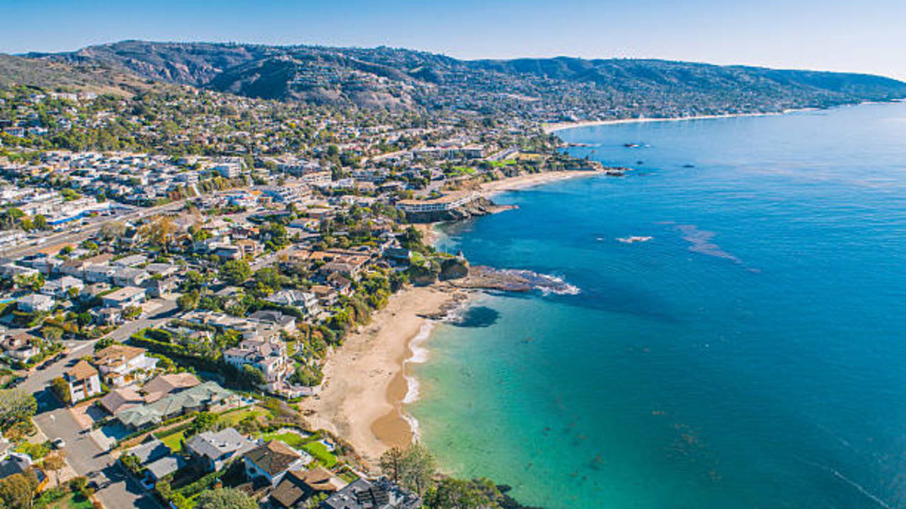 Orange County inception-app-prod/MzBlZmI5NGUtYmY3OC00ZjA1LThjM2MtNjEyNmVmODFkMmIz/content/2025/12/87a52390930c2d495ecb538f3ba4c99d6c01ff0d.jpg