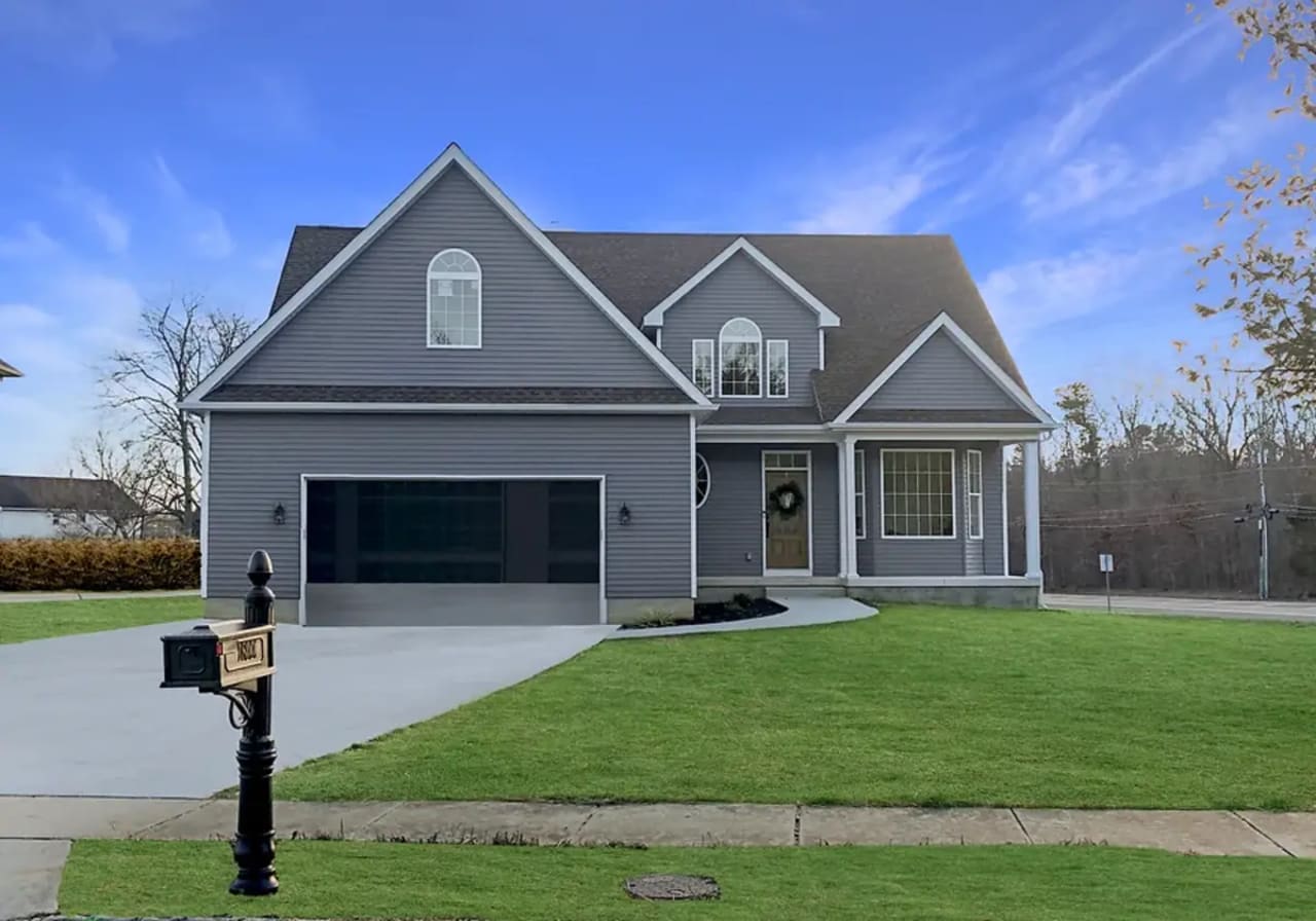 BUILDERS inception-app-prod/MzEyZGM2Y2YtNTE3MC00ZjA0LTg4OTUtZWQ3NWU1MzM1OTU5/content/2024/06/cf191d4d10b9ad16b747facee47d60979e1b02e4.webp