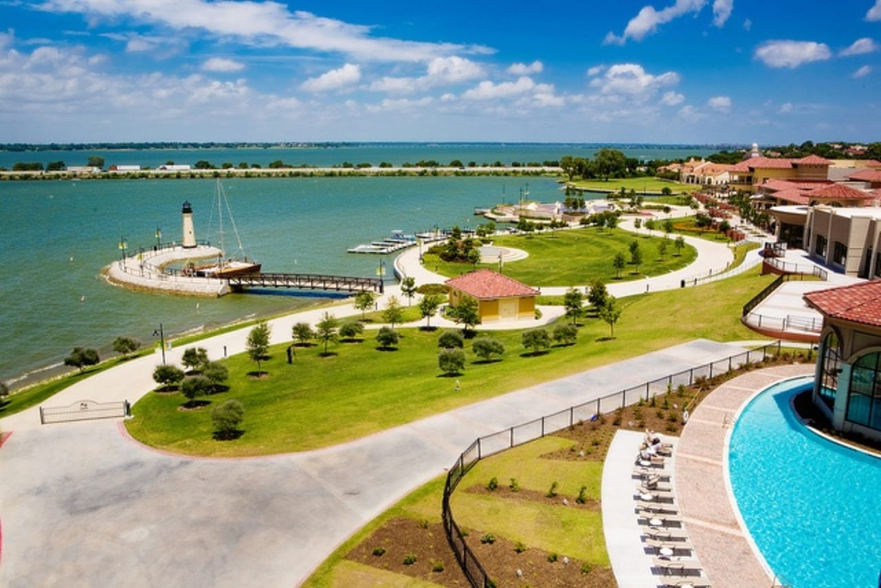 Rockwall inception-app-prod/MzRiNjA5M2EtNjA3OC00ZTNiLThhOTgtYjEzOTdkYWMxZmQw/content/2025/12/bc4551d5e7cdc4cc5215d90fbba4e77121284e80.jpg