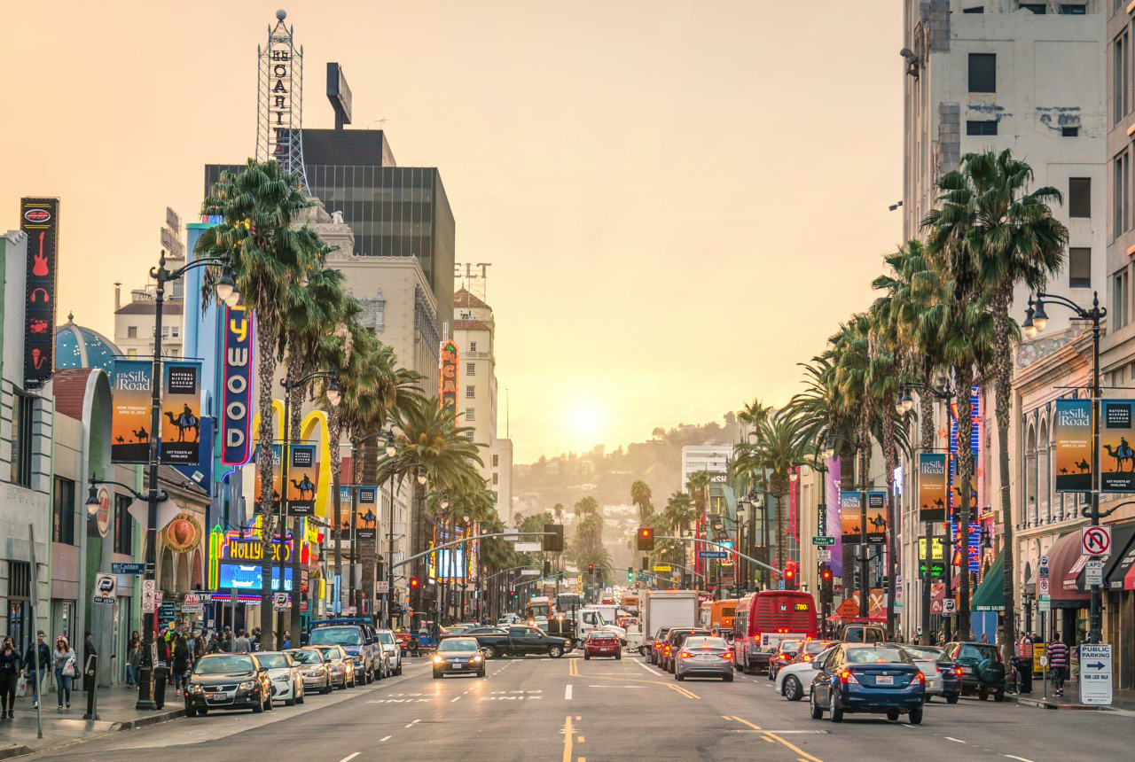 Central Los Angeles inception-app-prod/N2ZlODlhZTItNzQwMi00MmUwLWFjZDEtMzE4MzlhMmU3ZTMx/content/2026/08/83fbd1b1ff1036b2d048c98dc2a06642d48abadd.jpg
