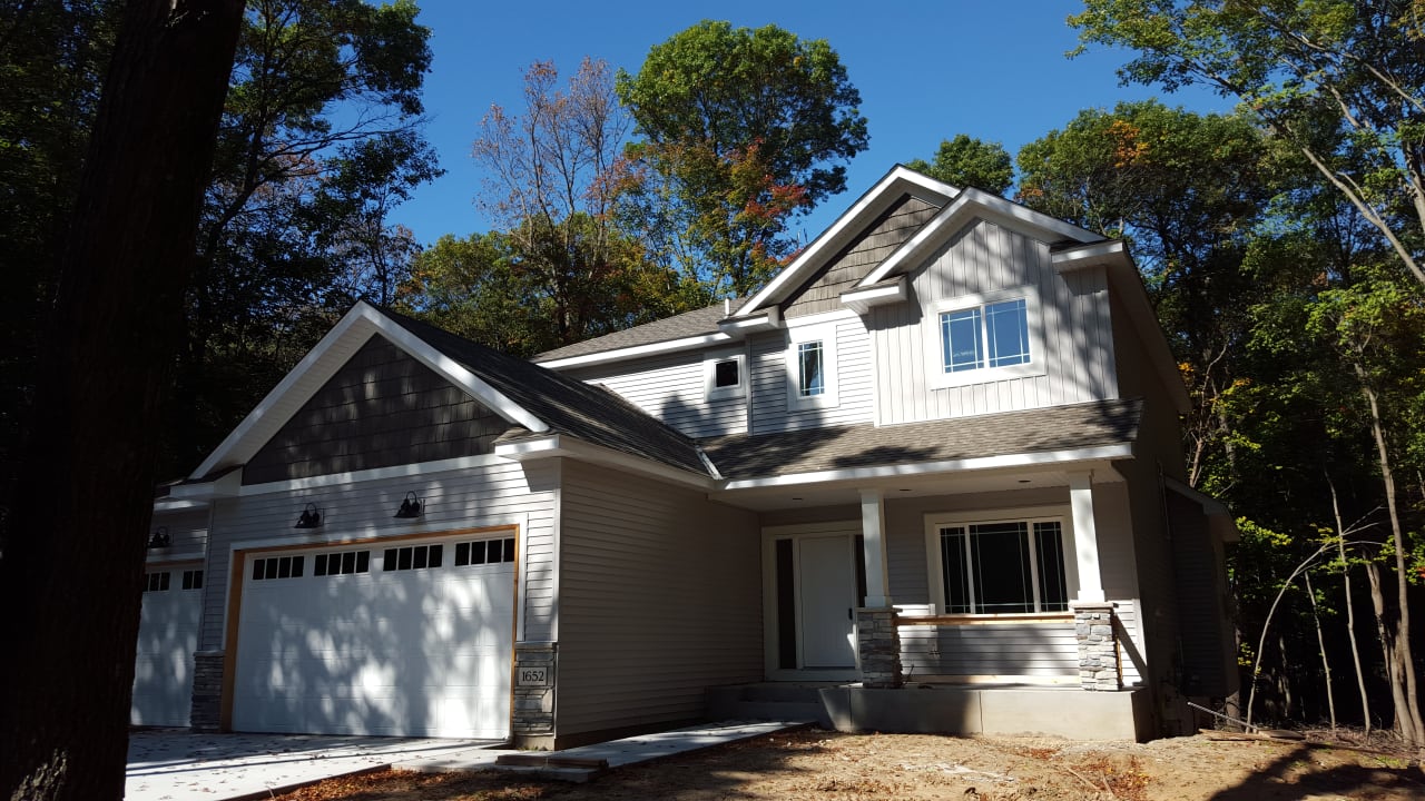 East Bethel New Construction Homes inception-app-prod/NDRkOWQ0NmUtZTM1Yi00MzU1LTllMjctYzEzNzg4NDFiZGVi%2Fcontent%2F2016%2F12%2FNew East Bethel 2 story home for sale.jpg