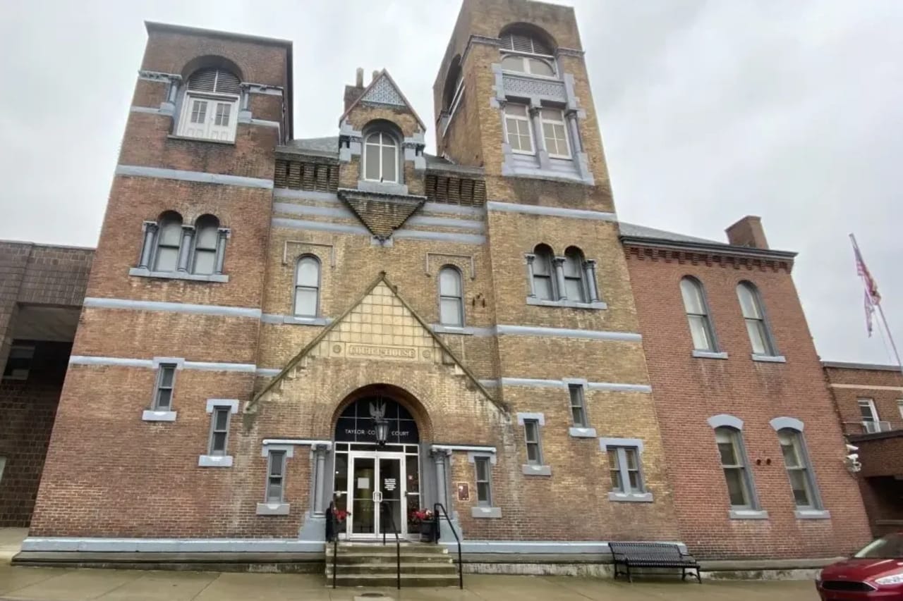 TAYLOR inception-app-prod/NTMzYjYwNjgtYjQyMC00MjVkLThkMjYtNDFkYjhjOGE2YWNh/content/2024/03/c07a2ee5d465e8a2e9208cac9645b1342d36aa8b.webp