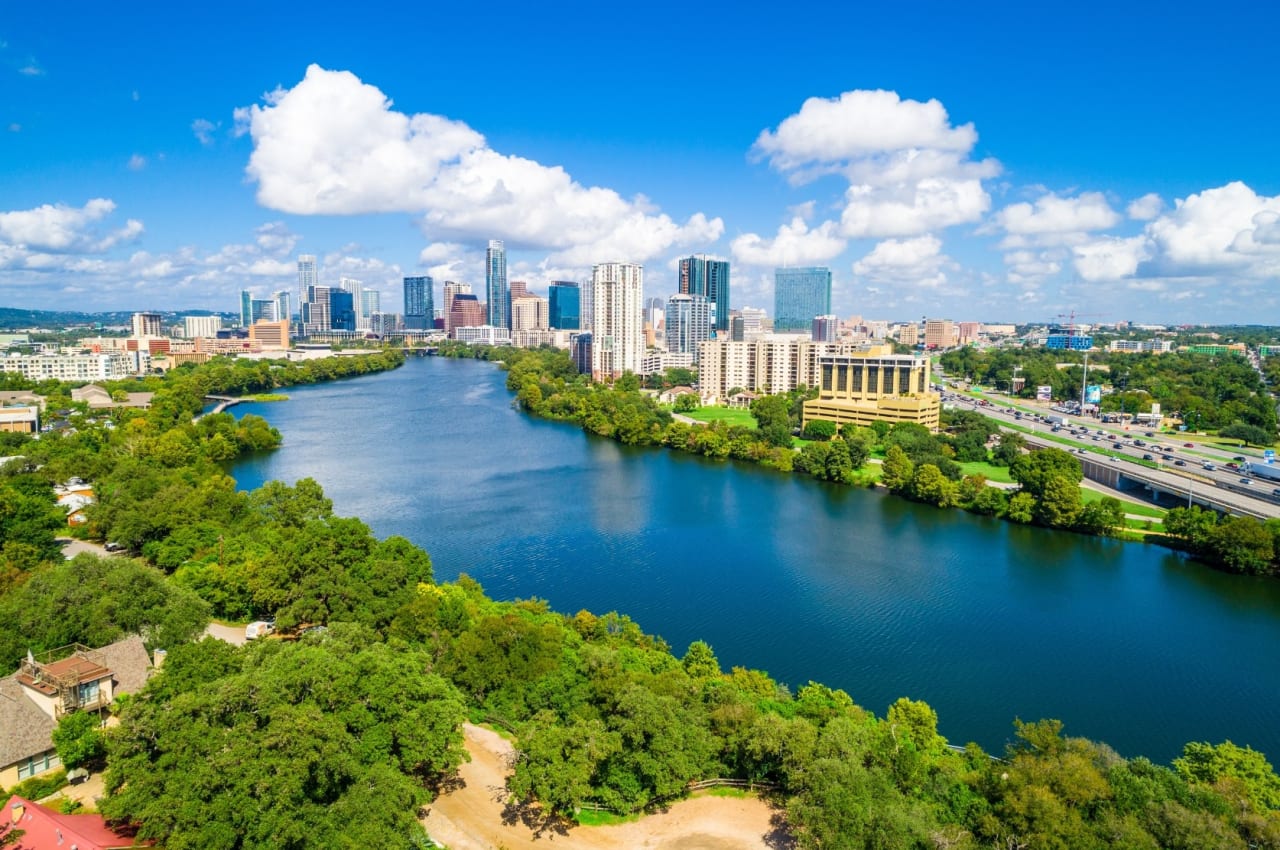 Austin City Limits inception-app-prod/NmZjZDE4ZTQtYThhYi00YzQzLTk5ODMtOWRkNWI2MjA0OWY4/content/2023/08/b38eb216d07a07015ef8cacc5350cbd2f6b96585.jpg