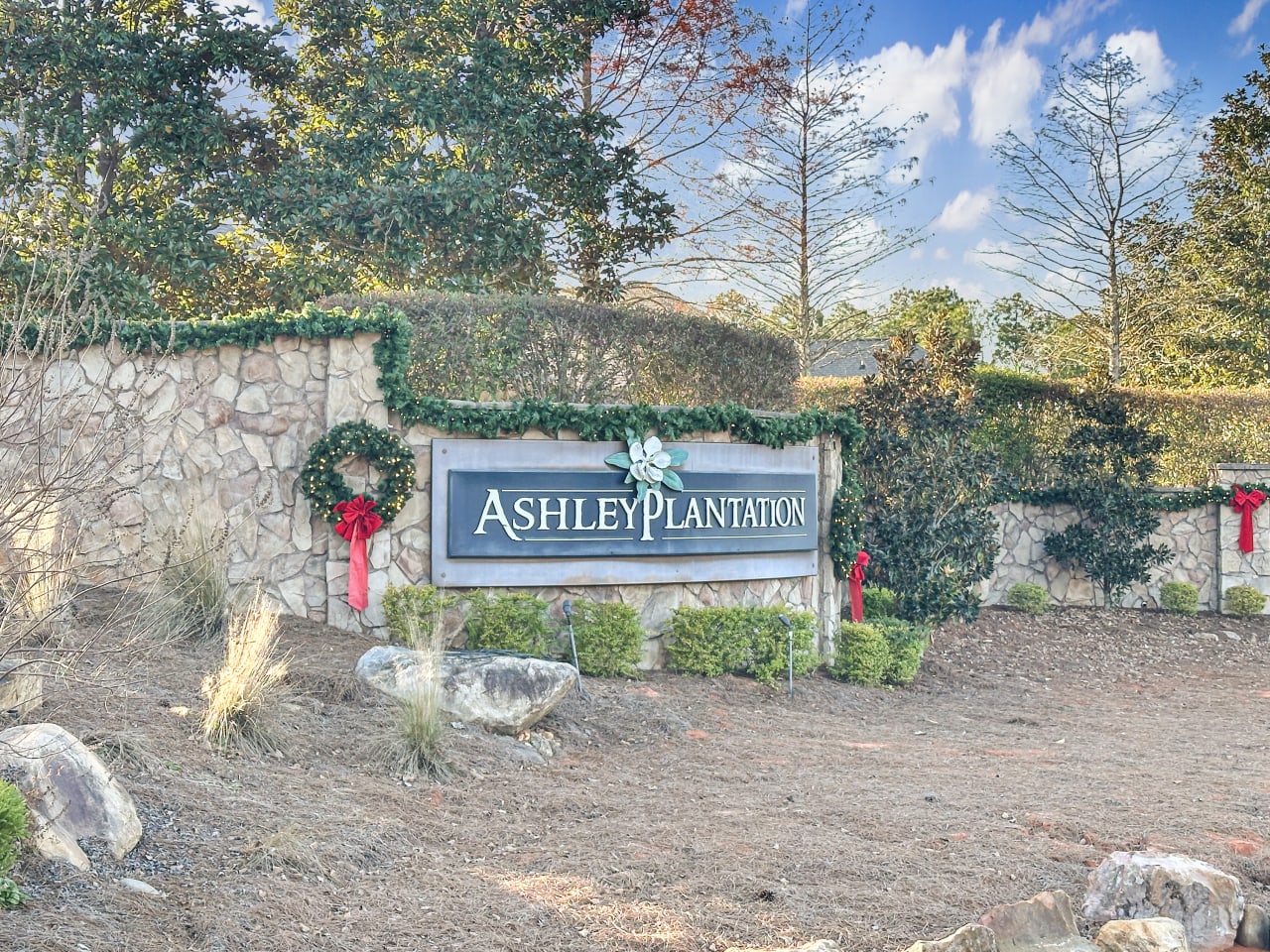 Ashley Plantation inception-app-prod/NzIwY2M0MDYtOWNhNi00Nzg3LWJiNTgtNmI1MzY4YWJlMDJh/content/2025/01/83076d355281976d7c7faa61415ad48f8267ada8.jpg