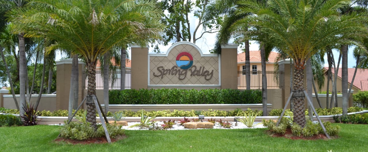 inception-app-prod/ODA4YzA4OTAtMGJmMy00ZWU3LWFhZTYtMjVlMGFhMWJiZjIz/content/2018/06/Spring Valley Entrance_1_Cropped-2.png