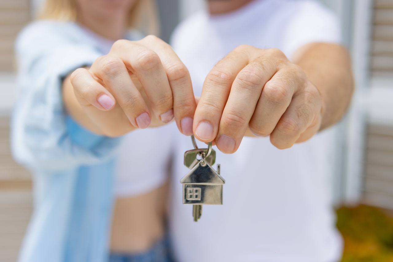 About Simply Real Estate inception-app-prod/ODFmMWM3NDMtMzY1OC00YmMxLWJkZjUtNDJiMjA4MWRiMjUy/content/2026/09/802a6ef7d31fe90d7d615c2d5f8cb633cbb9335e.jpg