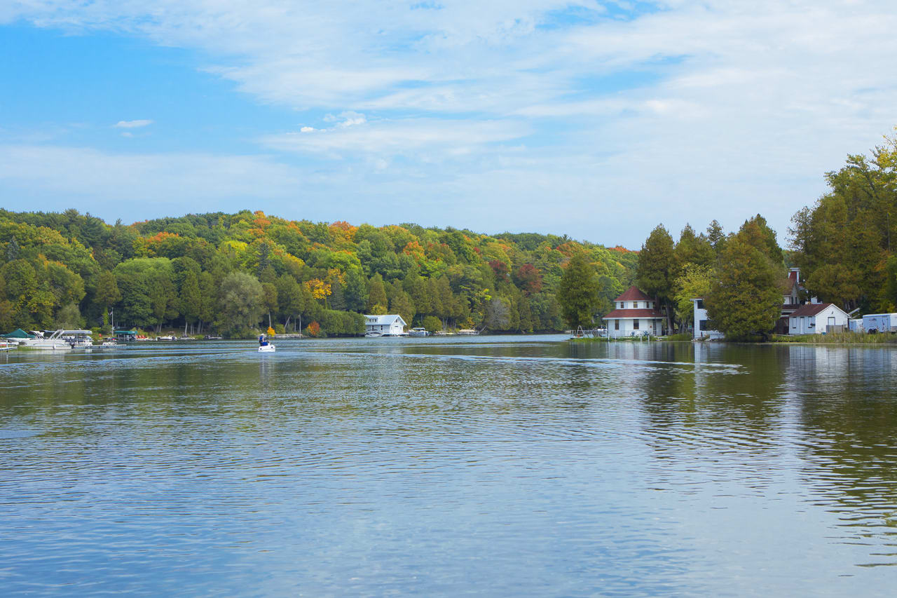 Elkhart Lake inception-app-prod/OWFlMzY1ZjctN2ZjMy00MTVmLWI1YWItOTg5MmJjNjEzYjcz/content/2023/10/3b39292a07dbb8387aaeabe5d74379ed92abe7fb.jpg