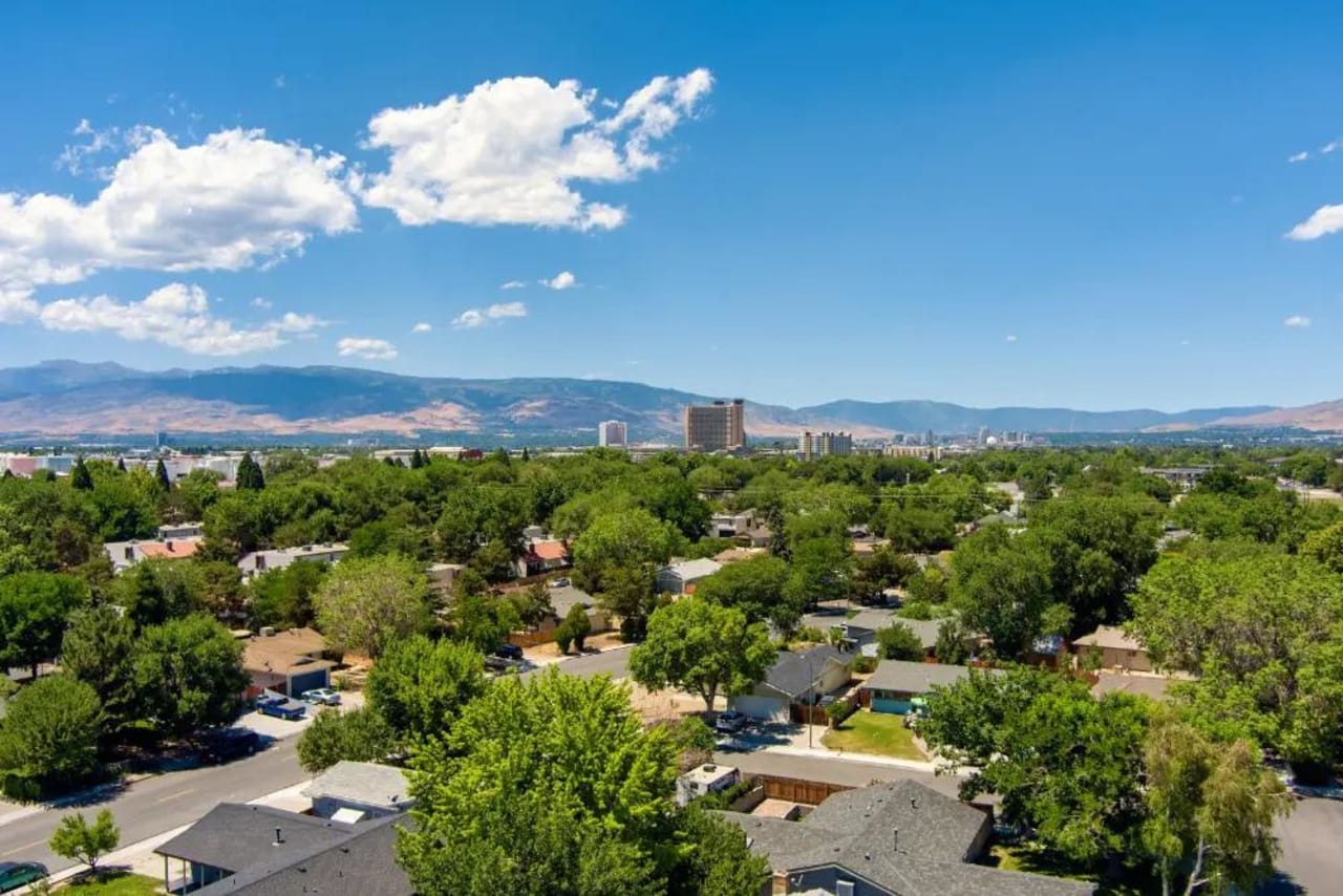 Explore Neighborhoods inception-app-prod/YTE2YWE2NzktODQzNi00NGMyLTkzMjgtZjBlNDAzMjBmMDVh/content/2026/04/81419c03e14db037dafca671c6a99a4acfbf354b.jpeg