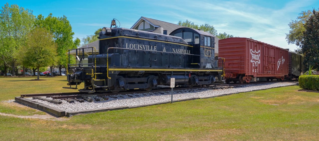Foley, AL Real Estate & Homes For Sale inception-app-prod/YTU5MDg3YjMtNmY3Ni00MjkwLWFhMWYtYzU4MThiZDk2OTFh/content/2023/08/257b1ca8e6ca0cad2a5e437074fad27ad850bfd6.jpg