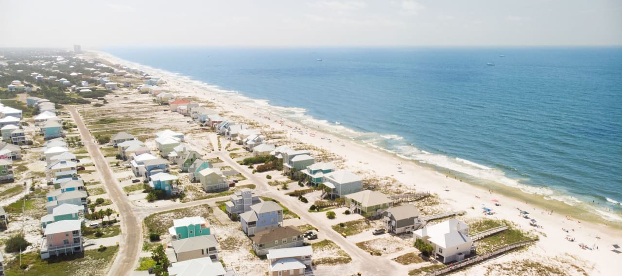 Fort Morgan, Alabama Real Estate & Homes For Sale inception-app-prod/YTU5MDg3YjMtNmY3Ni00MjkwLWFhMWYtYzU4MThiZDk2OTFh/content/2023/08/cb94692f6825d14f9692c75d8493b1cf21d94501.jpg