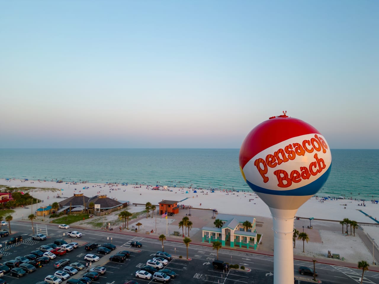 Pensacola Beach inception-app-prod/YTZiNjViZWYtY2I0NC00YTJiLThiNjAtZjIxMzBkNTQ4ZTA2/content/2026/09/d7cd31a1f26c96e8234b5ac4e755f157fa036915.jpg
