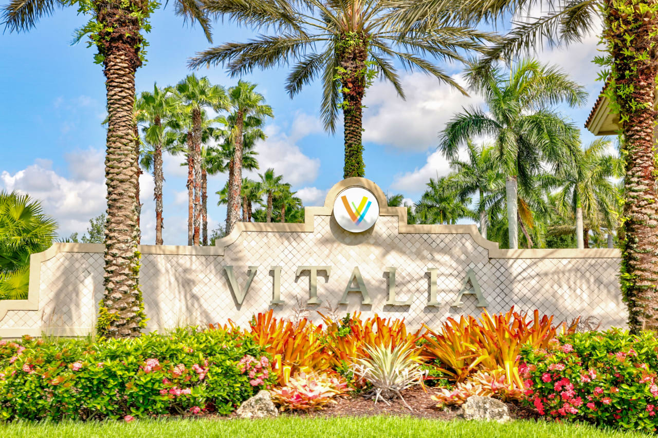 Active Adult 55+ Communities in Port St. Lucie, FL inception-app-prod/YWJmZDY2NDctN2FlYy00ZWZiLTlkOGMtNGVhYmE5ZDg3NzRk/content/2023/07/8c9ff54e3bafdd4d1de7118350b8d01b8774a3a8.jpg