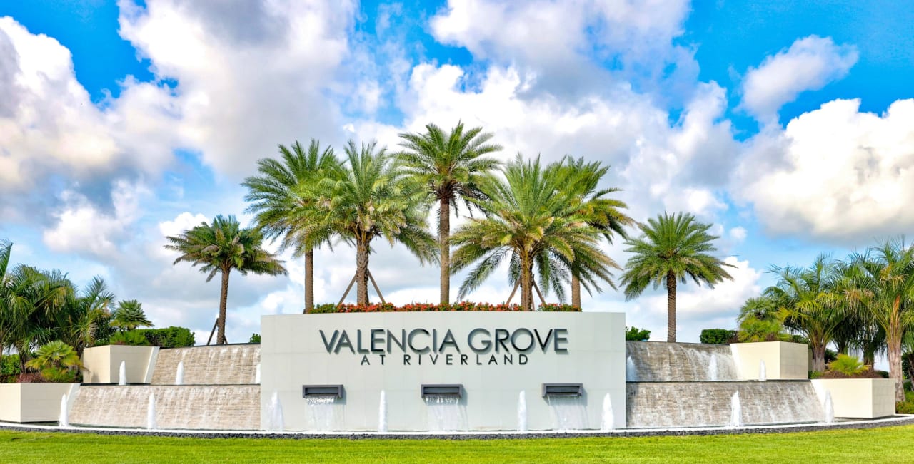 Active Adult 55+ Communities in Port St. Lucie, FL inception-app-prod/YWJmZDY2NDctN2FlYy00ZWZiLTlkOGMtNGVhYmE5ZDg3NzRk/content/2025/09/de425870b7f3eea16814758de0c3b3c8140043b1.jpg