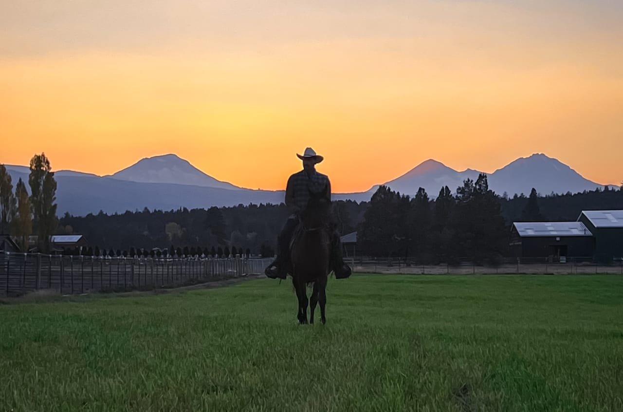 Tumalo Oregon Real Estate: Premier Rural Living Just Outside Bend inception-app-prod/YWNkMmRlMjAtY2RkOC00NDU3LTkxMTctYjI3MTA5OGQzNWE0/content/2026/02/8761fabaa1b10a9c5f5fe85d4895e418a2620ff3.jpg