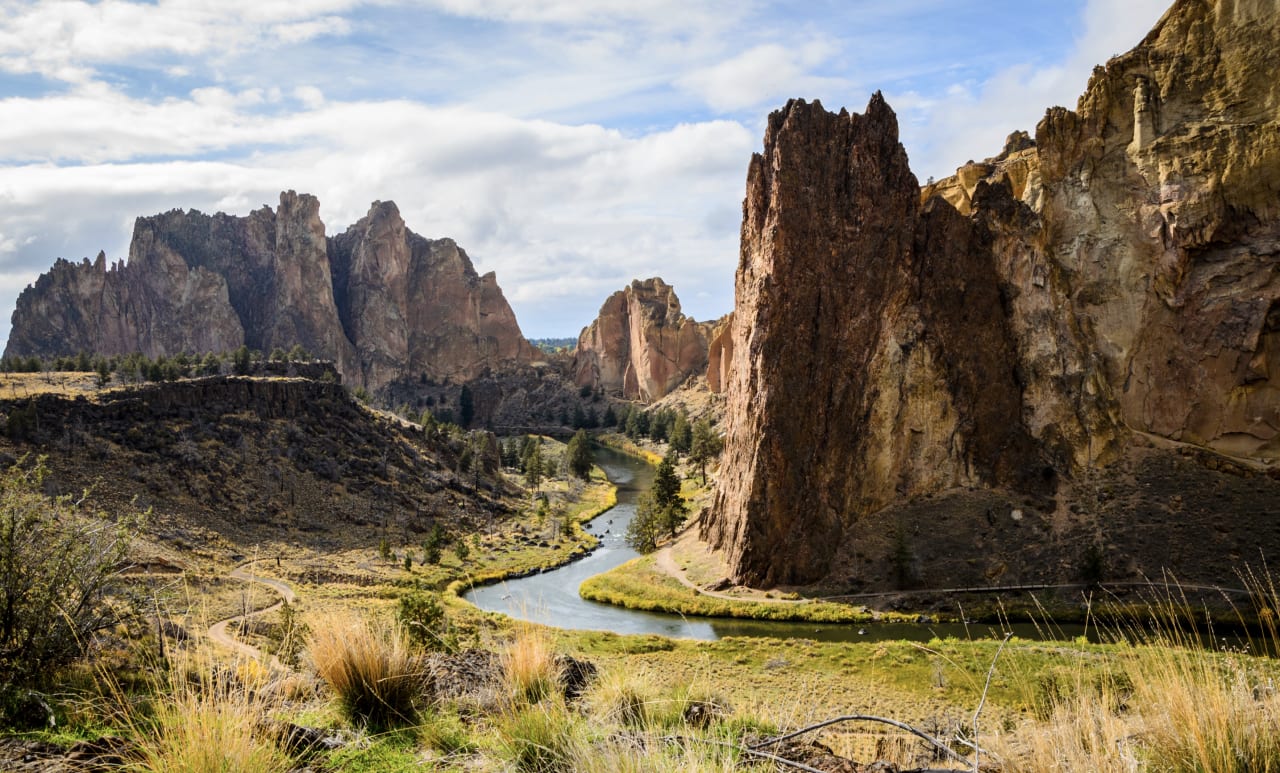 Terrebonne Oregon Real Estate: Acreage, Ranch & Equestrian Living Near Smith Rock inception-app-prod/YWNkMmRlMjAtY2RkOC00NDU3LTkxMTctYjI3MTA5OGQzNWE0/content/2026/03/8b24f1222c6955bba67533fc92f9dc4a100286d4.png