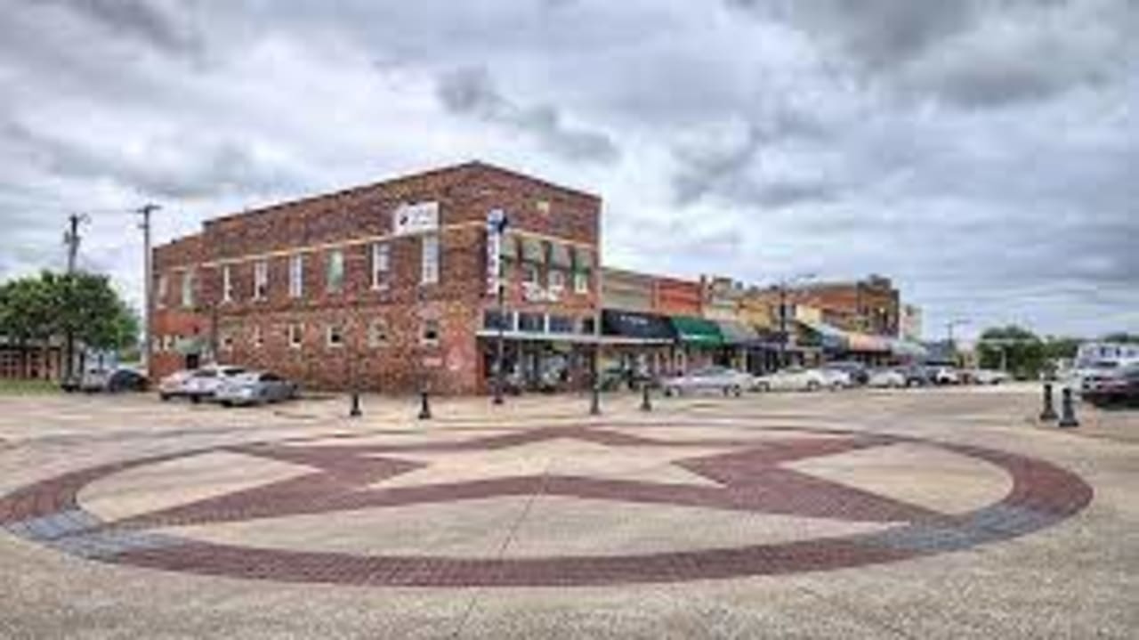 Midlothian inception-app-prod/YmIxNzQ5ZTItNzU0Zi00NDk4LThiMDEtNjg5N2Y0MWEzMzEy/content/2022/05/dea00a6c03a9adadc15ff2a9091e69c892a1f3e4.jpg