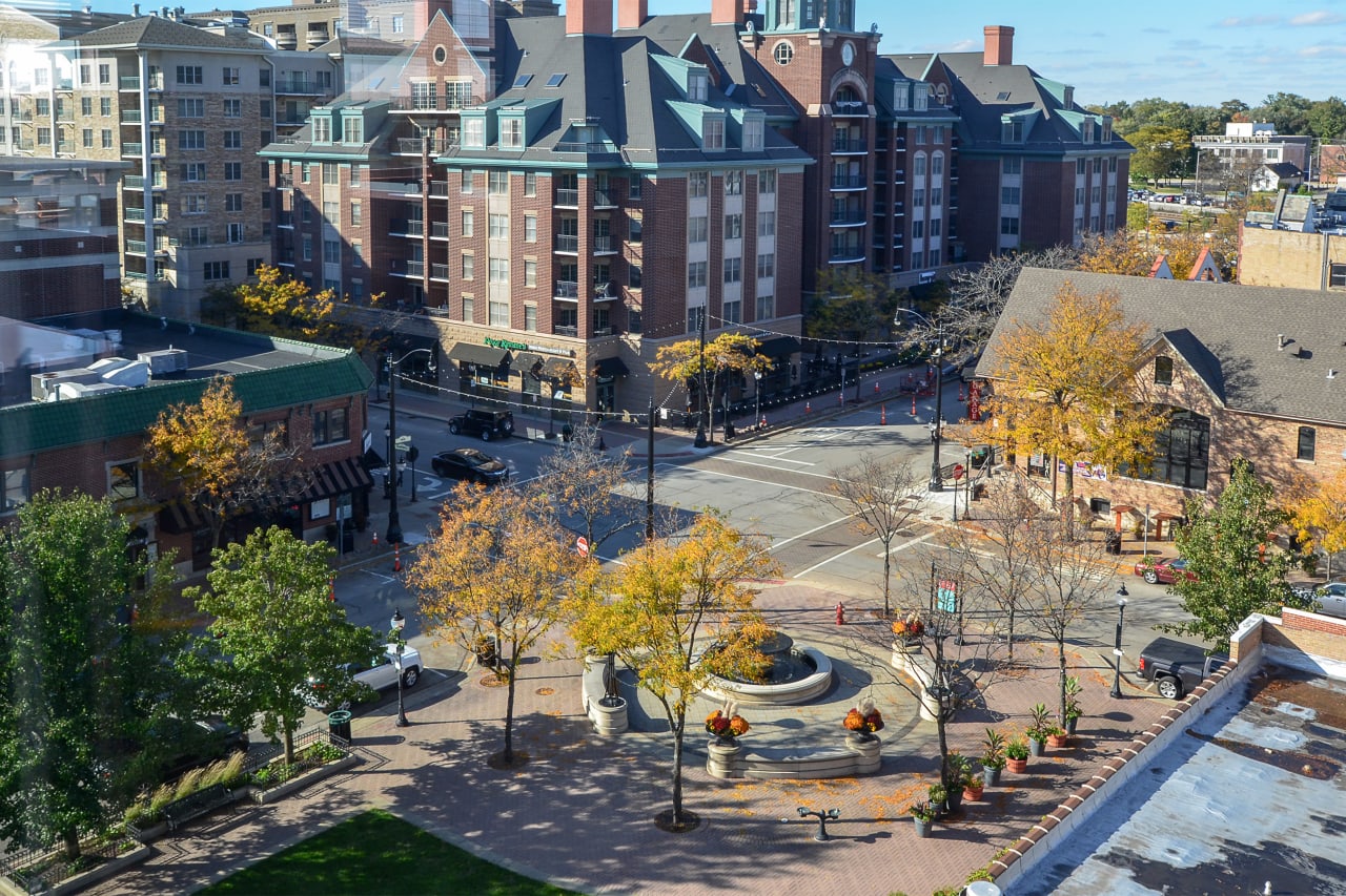 inception-app-prod/YzE2NGQyMDctOTMzOC00NjZhLTkzYjAtY2Q3OWQyZGNhNTNh/content/2018/11/10 Dunton 607 AH 11.jpg