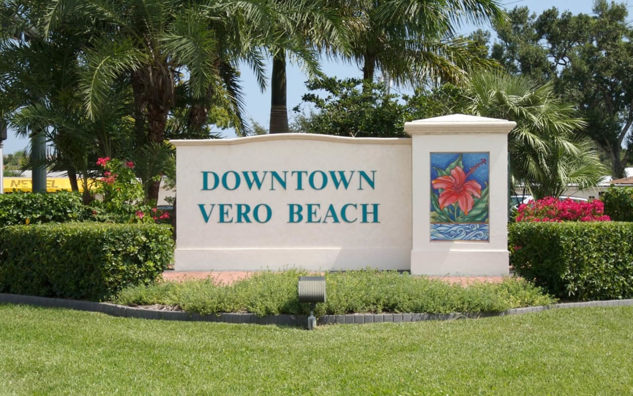 Vero Beach Real Estate inception-app-prod/ZGIyZmQ5NjctYWYyZC00MTRhLWJlY2ItMmQ5ODk5NTVhMWJi/content/2023/12/339836709ebad84432601caa56a37b57d6c11f4b.jpg